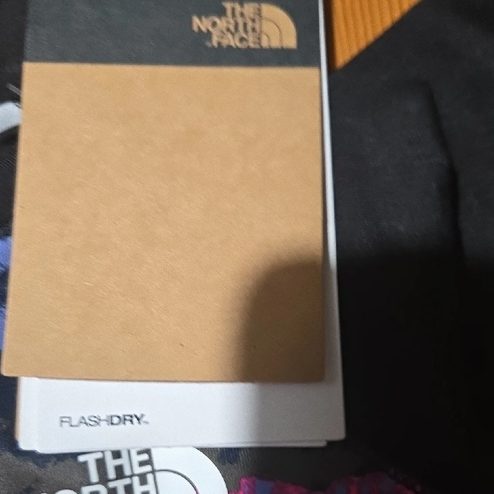 The North Face Infant Long Sleeve Swim Spf 40 Sz 12/18 Months